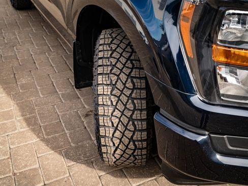 Used 2023 Ford F150 XL image 47