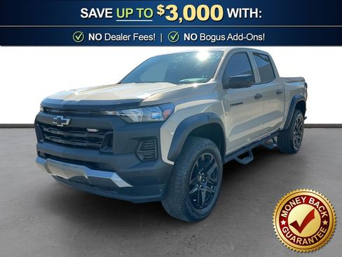 Used 2023 Chevrolet Colorado Trail Boss w/ Technology Package AWD/4WD image 1