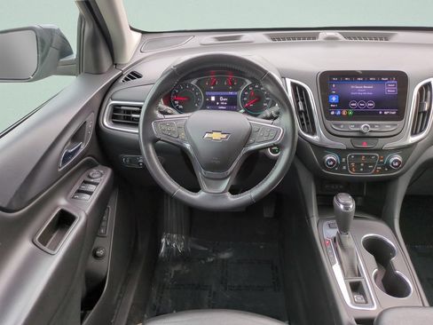 Used 2020 Chevrolet Equinox LT w/ Midnight Edition FWD image 12