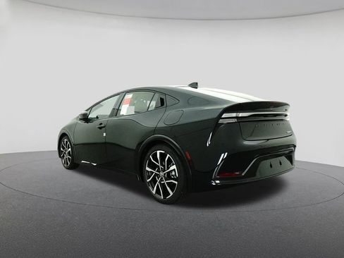 New 2026 Toyota Prius Plug-In Hybrid image 21