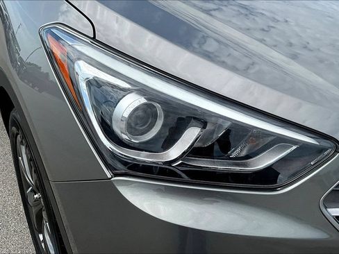 Used 2018 Hyundai Santa Fe Sport w/ 2.0T Ultimate Tech Package 05 AWD/4WD image 31
