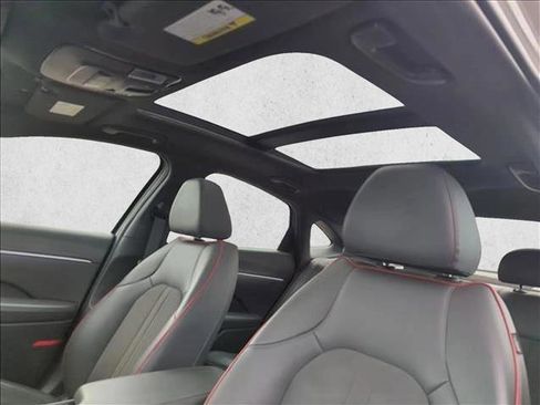 Used 2023 Hyundai Sonata SEL Plus image 25