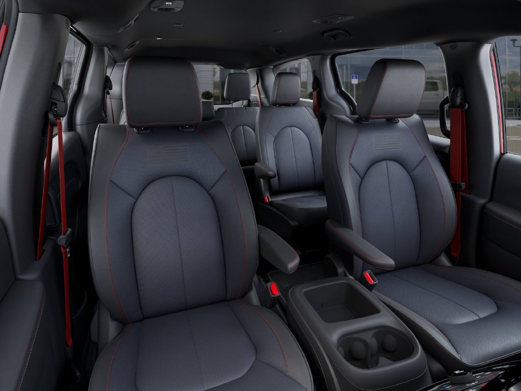 New 2027 Chrysler Pacifica Select AWD/4WD image 19