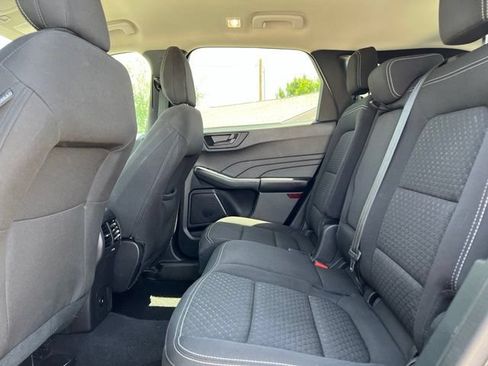 Used 2023 Ford Escape Active w/ Tech Pack #1 AWD/4WD image 16