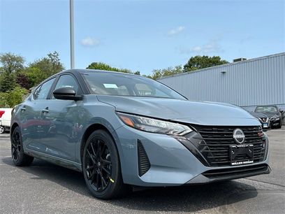 New 2025 Nissan Sentra SR w/ Midnight Edition