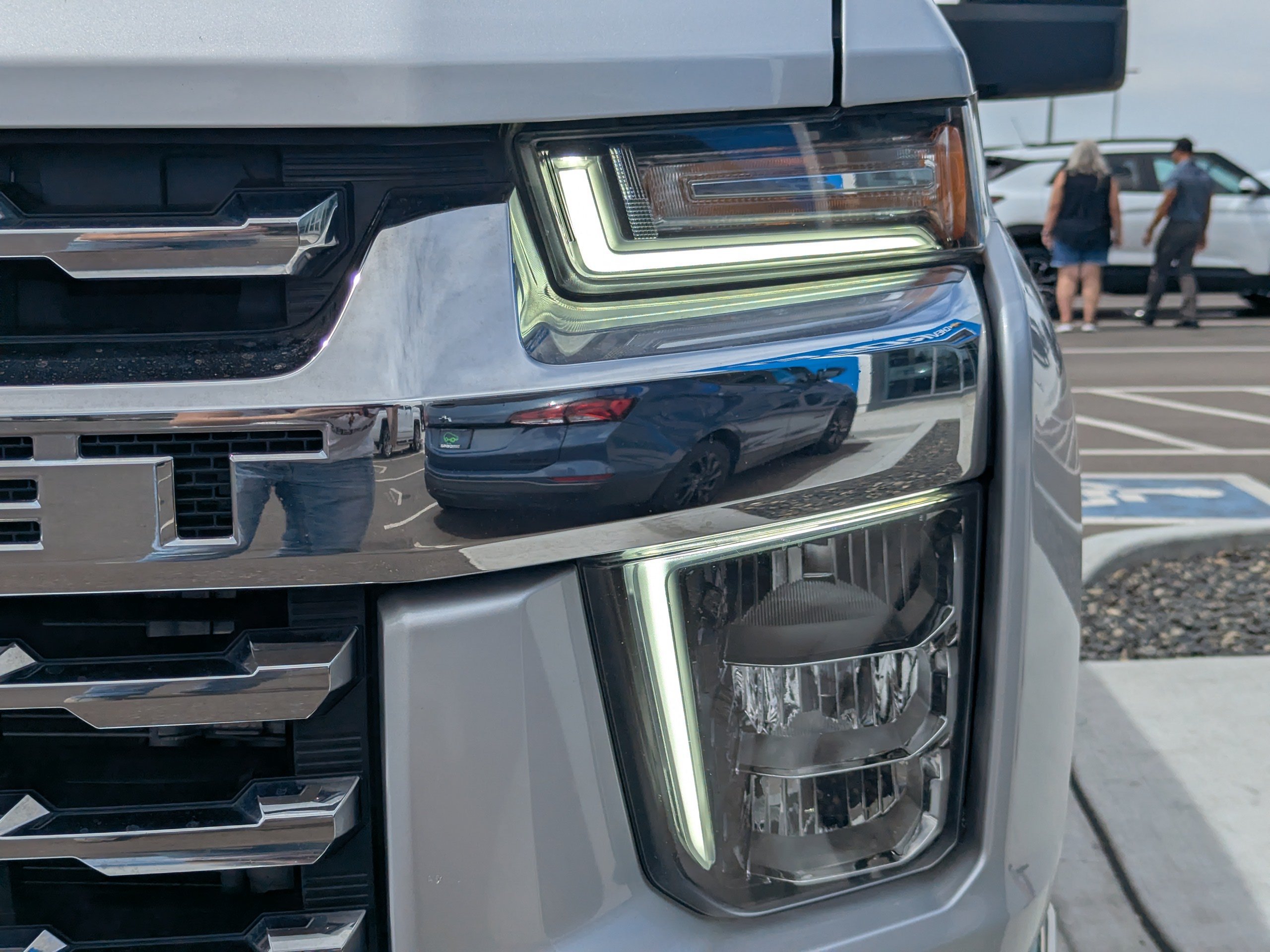Used 2022 Chevrolet Silverado 3500 LTZ AWD/4WD image 44