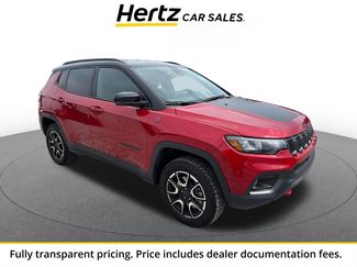 Used 2025 Jeep Compass Trailhawk AWD/4WD video 1