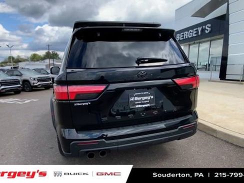 Used 2024 Toyota Sequoia TRD Pro AWD/4WD image 9