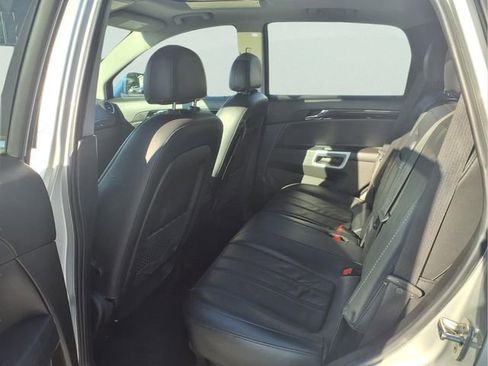 Used 2015 Chevrolet Captiva Sport LT w/ Convenience Package FWD image 18