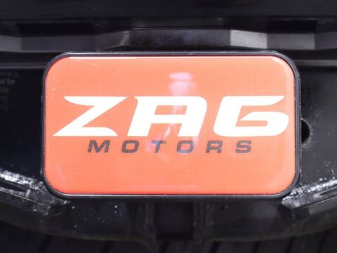 Used 2021 Nissan Armada SV image 38