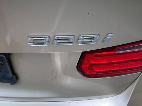 Used 2013 BMW 328i xDrive Sedan AWD/4WD image 45