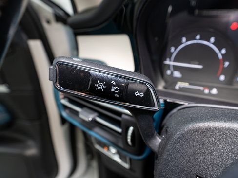 Used 2020 Lincoln Corsair Reserve w/ Beyond Blue Interior Package image 30