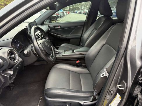Used 2021 Lexus IS 300 image 9