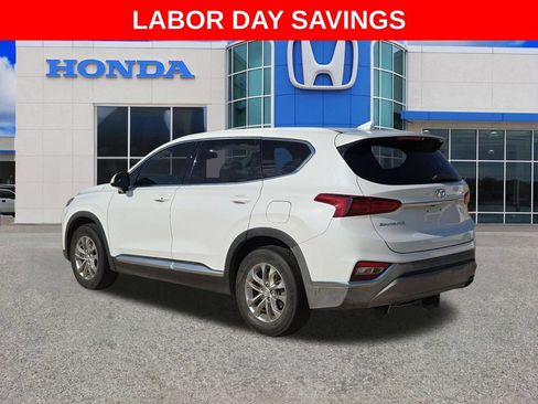 Used 2019 Hyundai Santa Fe SEL FWD image 5