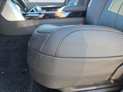 New 2026 Land Rover Range Rover Long Wheelbase SE image 27