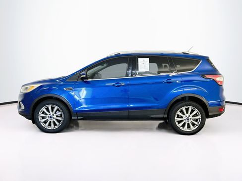 Used 2017 Ford Escape Titanium AWD/4WD image 4
