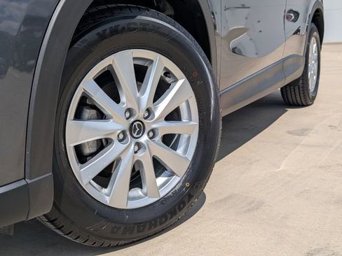 Used 2015 MAZDA CX-5 Touring w/ Touring Technology Package image 2