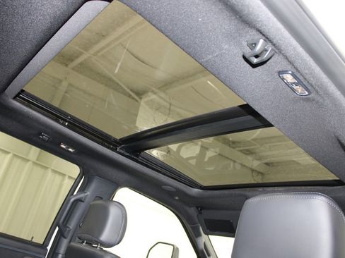 New 2026 Ford F250 Platinum image 34