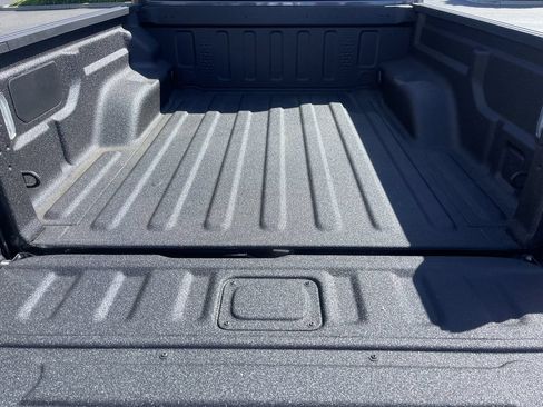 New 2026 Jeep Gladiator Sport AWD/4WD image 13
