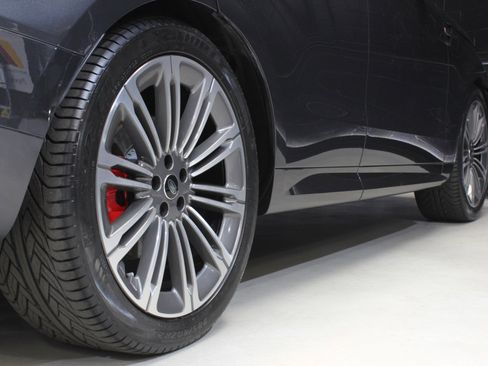 Used 2024 Land Rover Range Rover Sport Dynamic SE image 15