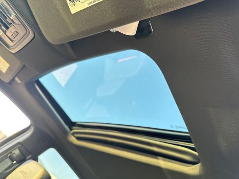 New 2026 GMC Sierra 1500 AT4 w/ AT4 Premium Package image 15