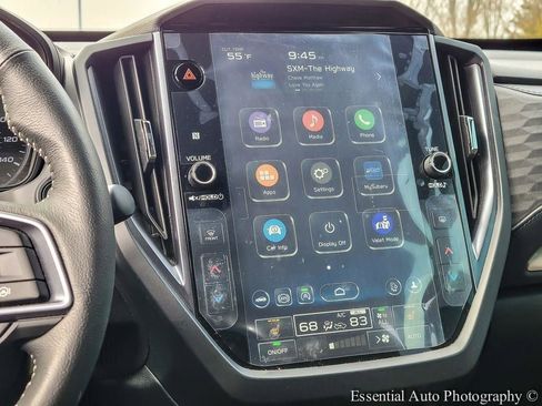 Used 2025 Subaru Forester Limited image 13