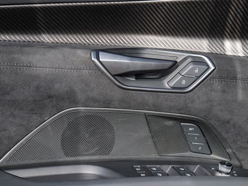 Used 2025 Audi RS e-tron GT performance w/ 21" Wheel Package image 28