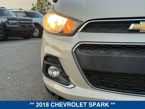 Used 2018 Chevrolet Spark LT image 9