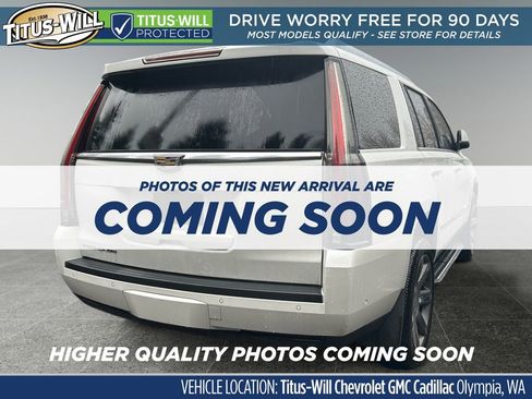 Used 2020 Cadillac Escalade Luxury image 4