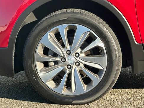 Used 2020 Buick Encore Preferred w/ Safety Package image 30