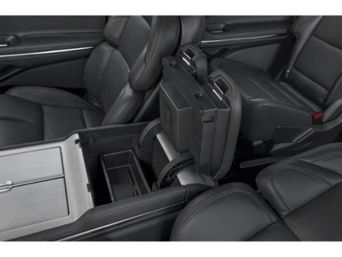 Used 2025 Lincoln Navigator L Reserve image 13