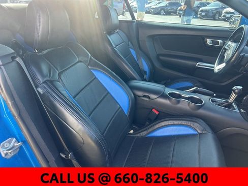 Used 2019 Ford Mustang Convertible w/ Equipment Group 101A RWD image 7