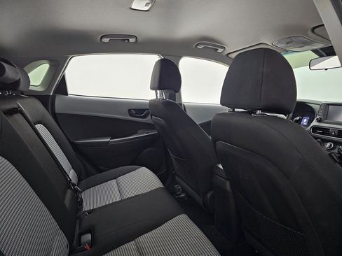 Used 2020 Hyundai Kona SE image 19