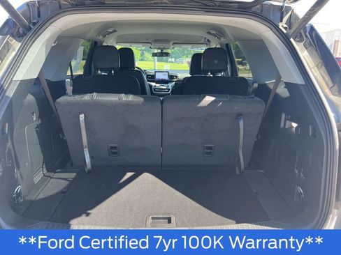Used 2023 Ford Explorer XLT w/ Equipment Group 202A AWD/4WD image 44