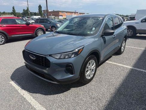 Certified 2023 Ford Escape Active AWD/4WD image 4