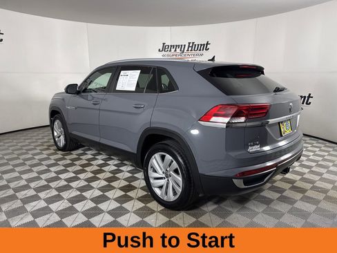 Used 2021 Volkswagen Atlas Cross Sport SE w/ Panoramic Sunroof Package image 8