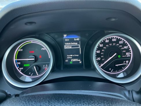 Certified 2023 Toyota Camry LE image 10