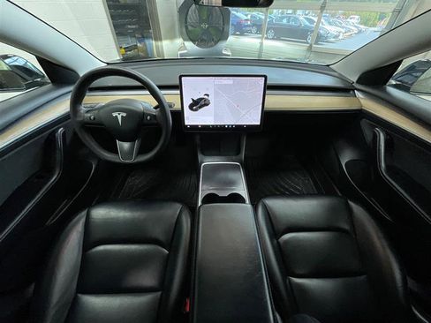 Used 2021 Tesla Model 3 Standard Range Plus RWD image 18