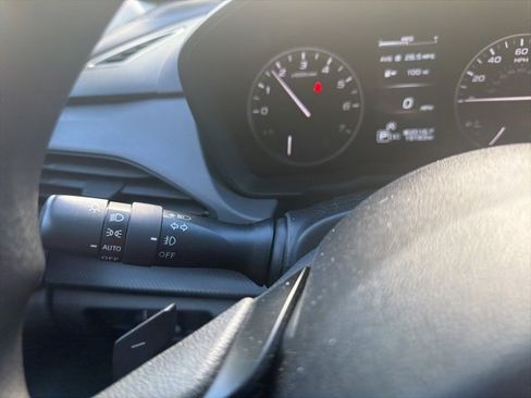 Certified 2024 Subaru Crosstrek 2.0i Premium image 14