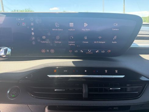 Used 2026 Buick Enclave Preferred AWD/4WD image 26