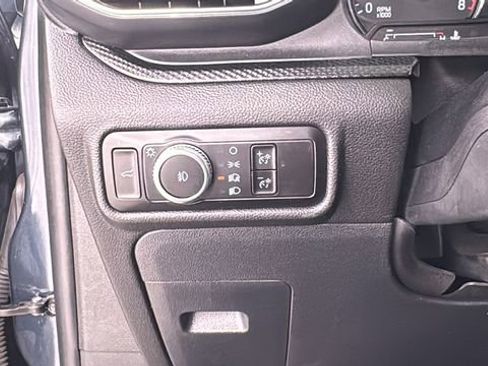 Used 2023 Ford Explorer ST-Line w/ Class IV Trailer Tow Package image 34