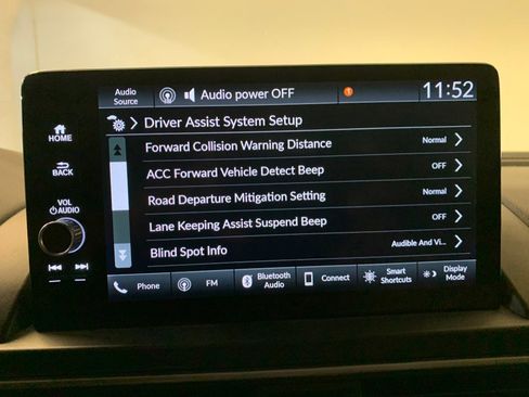 Used 2024 Honda Pilot EX-L image 35