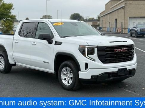 Used 2022 GMC Sierra 1500 Elevation image 8