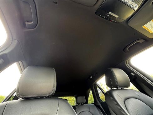 Certified 2022 Mercedes-Benz GLC 300 4MATIC image 17