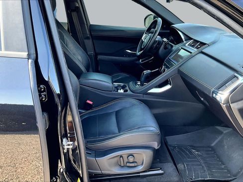 Used 2019 Jaguar E-PACE R-Dynamic SE AWD/4WD image 9