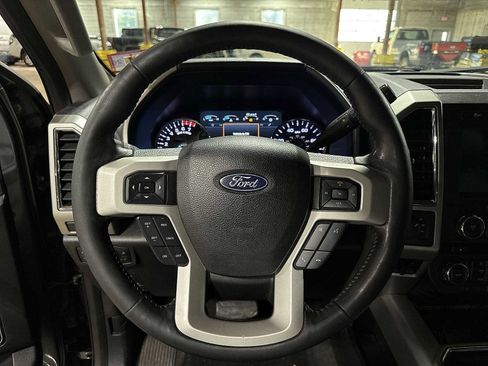 Used 2018 Ford F250 Lariat w/ Lariat Ultimate Package image 17