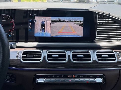 Certified 2026 Mercedes-Benz GLS 450 4MATIC image 27
