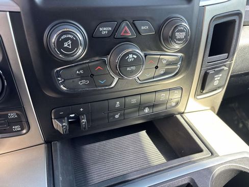 Used 2015 RAM 1500 Big Horn image 25