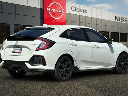 Used 2019 Honda Civic Sport image 3
