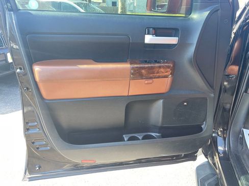 Used 2012 Toyota Tundra Limited w/ TRD Off-Road Pkg image 13